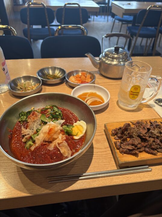 冷麺大好き雨宮さん。